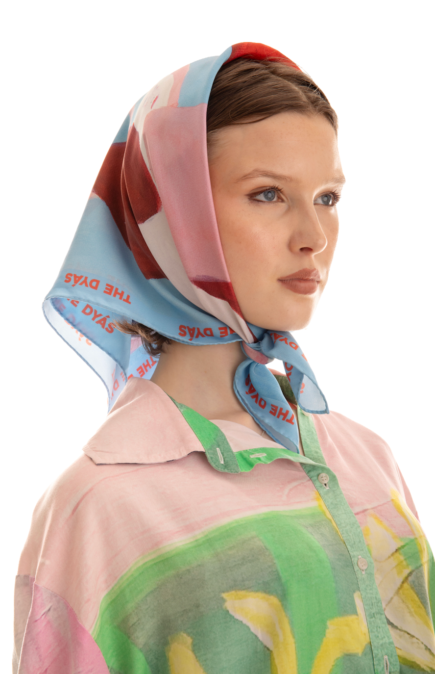 Queen of Hearts Blue